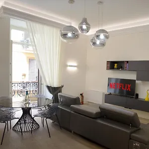 Fafgrandsuitenapoli Casa vacanze